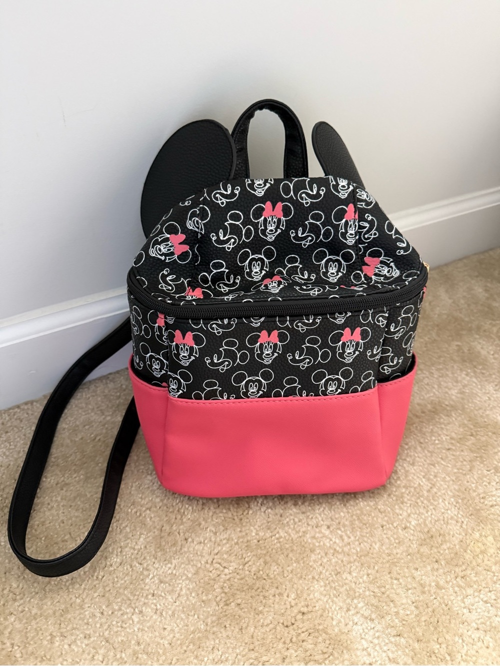 Danielle Nicole Black & Pink Minnie Mouse Mini Backpack